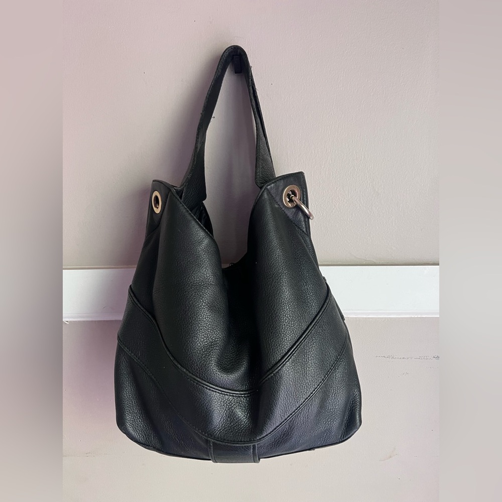 Michael Kors Black Leather Hobo with Front Zip Details - Picture 2 of 3